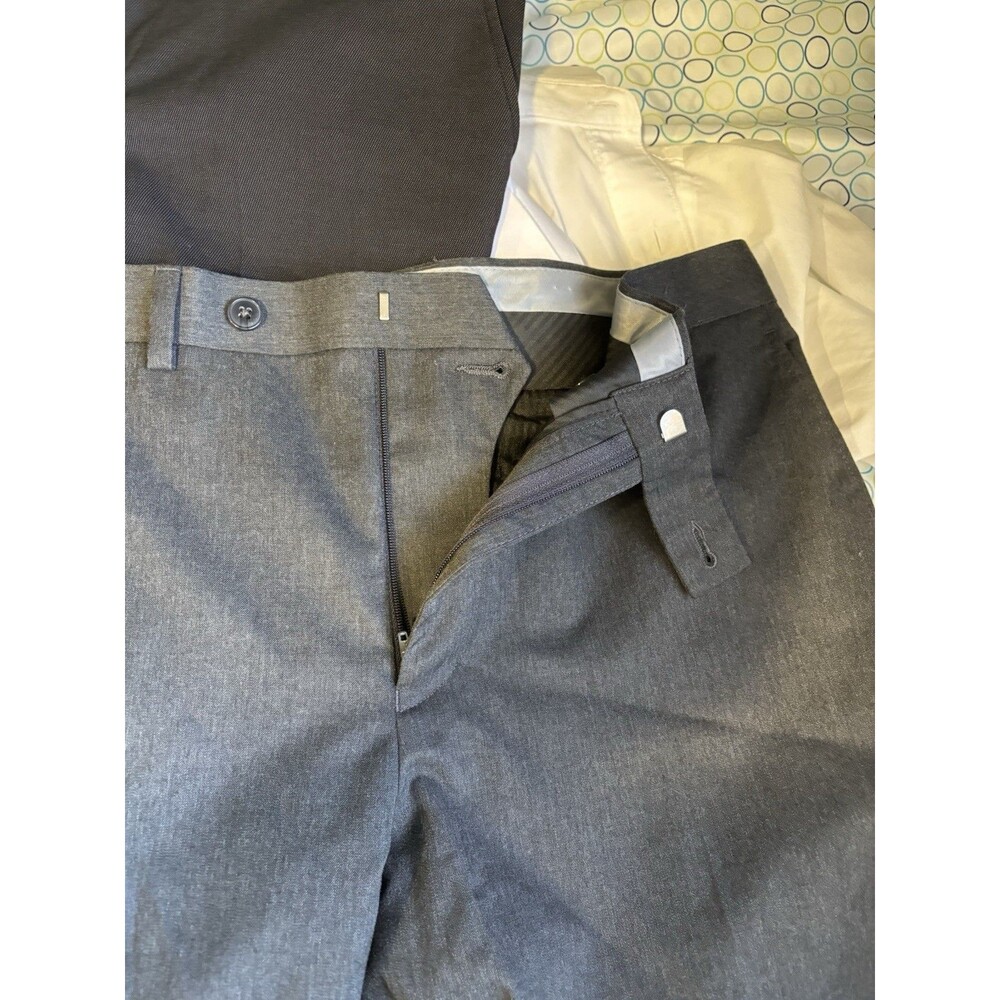 Van Heusen Men's Dress Pants Size 34x30, Gray